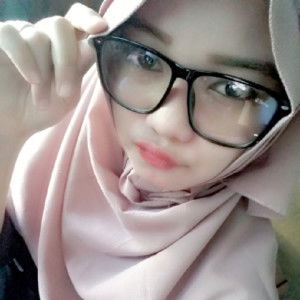 laieliyah profile icon