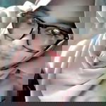 laieliyah profile icon