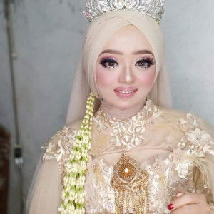 Sulis Wulan profile icon