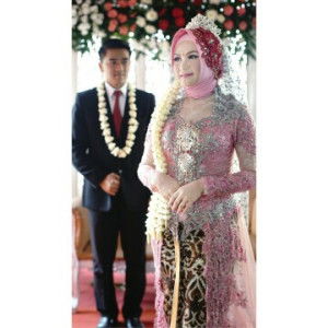 Adina Elly profile icon