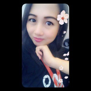 Alyson Lianne profile icon