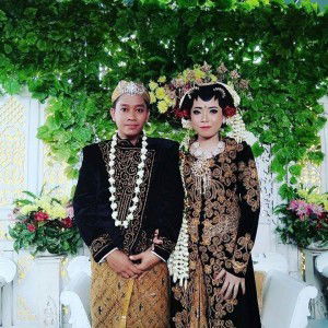 Siti Nur Rosyidah profile icon