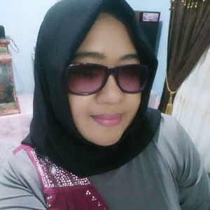 Indah putriyanti profile icon