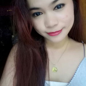 Simple Angelyn profile icon