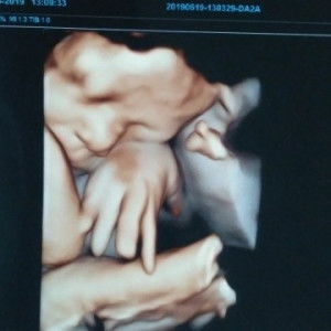 Yusnia Mustari Dewi profile icon