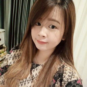 Yeni Huang profile icon