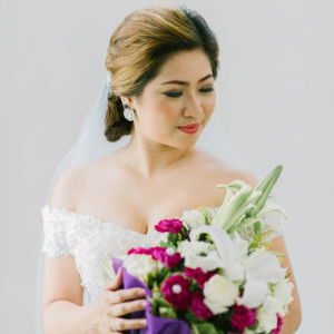 Carmi Lorraine Robles profile icon