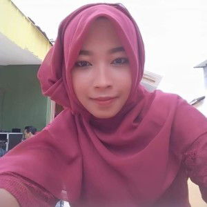 Asih Dhenok profile icon