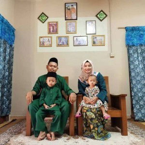 Nia Saniah profile icon