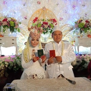 Ika Kartika profile icon