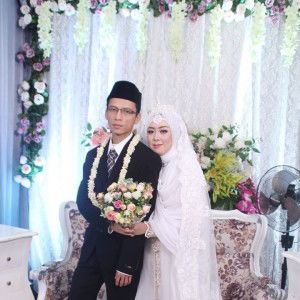 Nur Anisa Fitriany profile icon