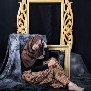 Rizka Iffani profile icon