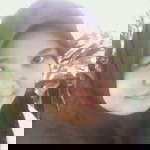 yuniana ahyanti profile icon