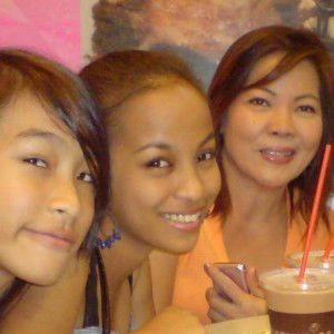 Tess Latumbo profile icon