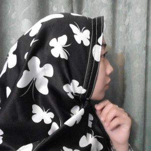 Shelly Resawati profile icon