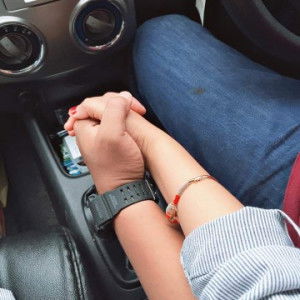 isti komariyah profile icon