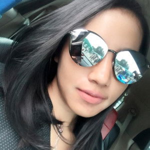 dwi aryanti putri profile icon