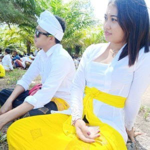 Esa Ratna Jiotih profile icon