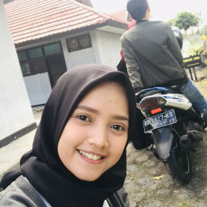 Merry Triana profile icon