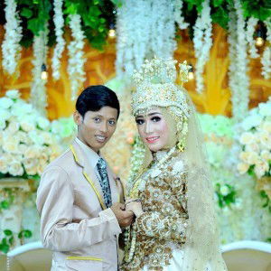 Fianika Ayu Raniantias profile icon