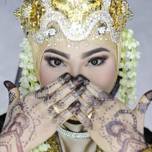 ArRa hakim profile icon