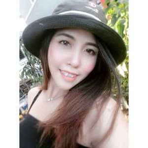 Gina Ferrer profile icon