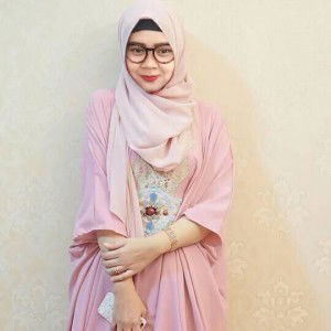 Ayu Wandira profile icon