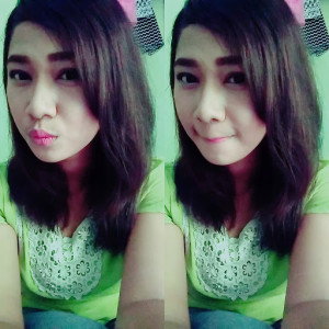 Rina Sari profile icon
