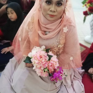fytrieyana profile icon
