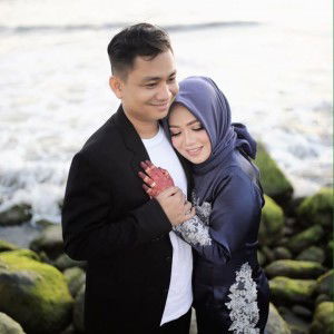 Ulfha Riani profile icon