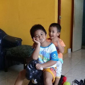 Azka Danish Fibi profile icon