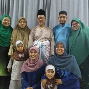 Ezzah Thurayya profile icon