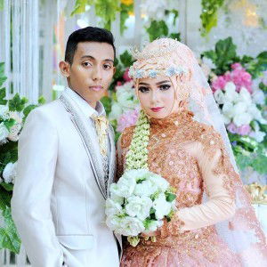 Sindy wahyu Lestari profile icon