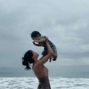 nina mardiana profile icon