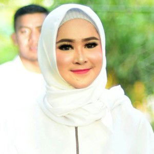 Tina Faramita profile icon