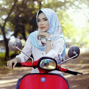 Suci Linda Sari profile icon