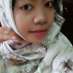 Dewi Novita Sari profile icon