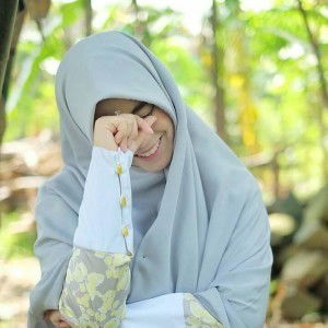 Dhinda Dawiya profile icon