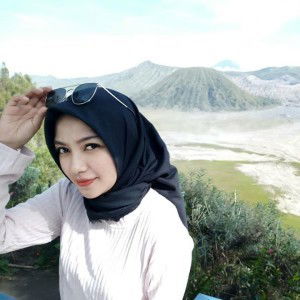 Ulva Sofi Destiani profile icon