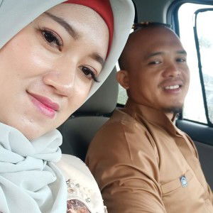 Roz'alina Ali profile icon