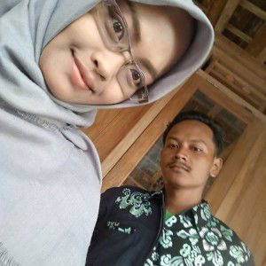 Siti Wahyuni profile icon