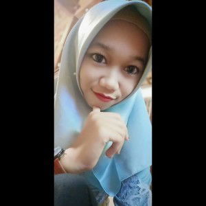 Itsna Luluk Khoiriyah profile icon