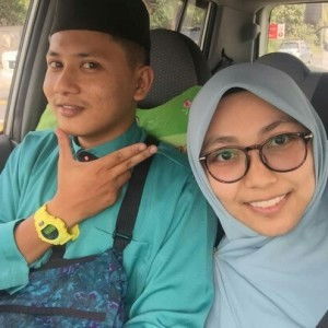 ainur farhana profile icon