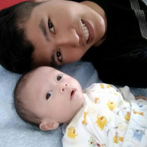 santi Adiyanti profile icon