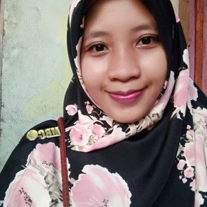 Siti Khariroh profile icon