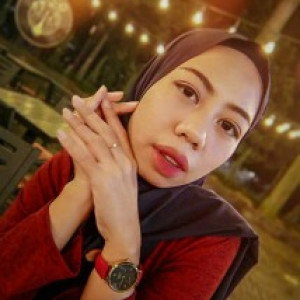 Thia R. Alamy profile icon