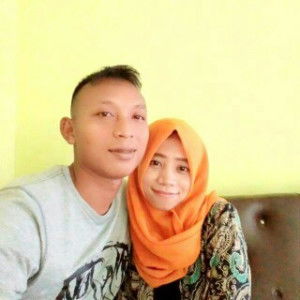 putri dyah profile icon