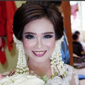 Dina Octaria profile icon