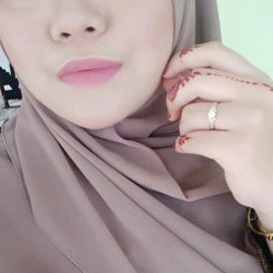 Najwa Zarin profile icon