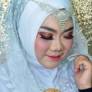 Tri Yuli Yaningsih profile icon